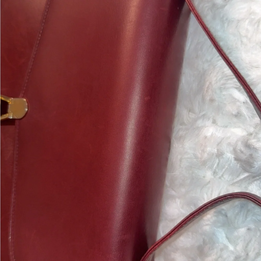 Vintage 1970s Gucci Burgundy Leather Shoulder Bag Gold Crest Italy - Picture 11 of 13